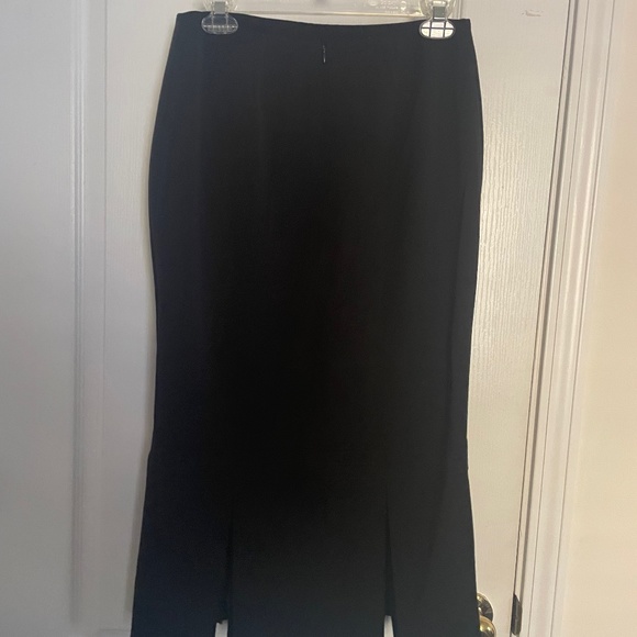 Lena Gabrielle New York black skirt size 4 - Picture 8 of 11